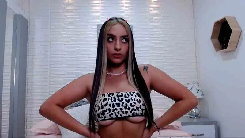 Live sex webcam photo for LudovicaSmith #3147279