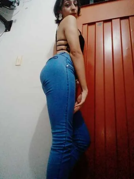 Live sex webcam photo for Sharicklatin #2903387