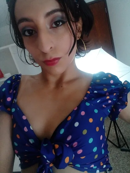 Live sex webcam photo for Sharicklatin #2810352