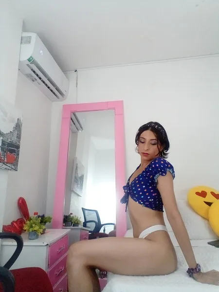 Live sex webcam photo for Sharicklatin #2810348