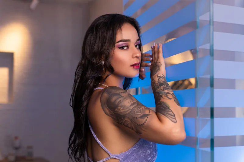 Live sex webcam photo for NINABROKS #4087747