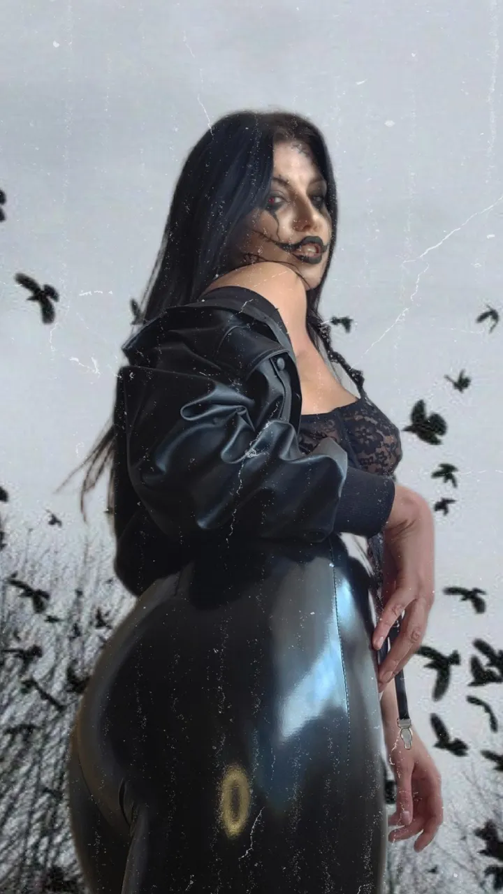 Live sex webcam photo for KassandraHarper #7171807