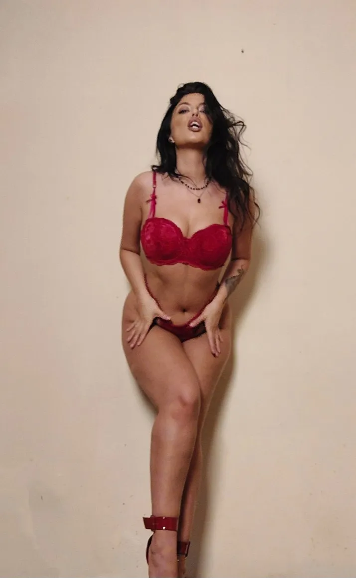 Live sex webcam photo for KassandraHarper #7171803