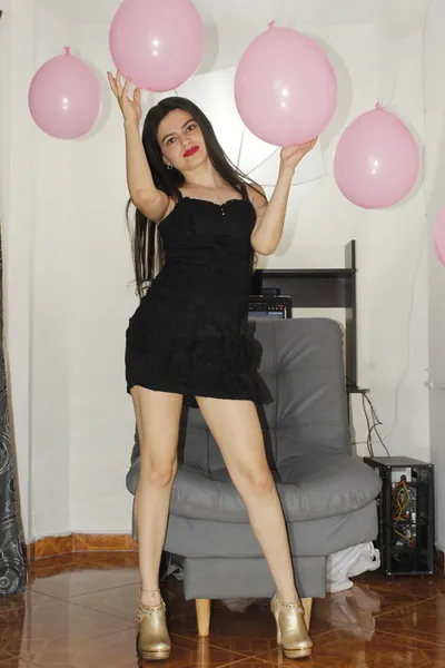 Live sex webcam photo for KatheNails19 #2537880