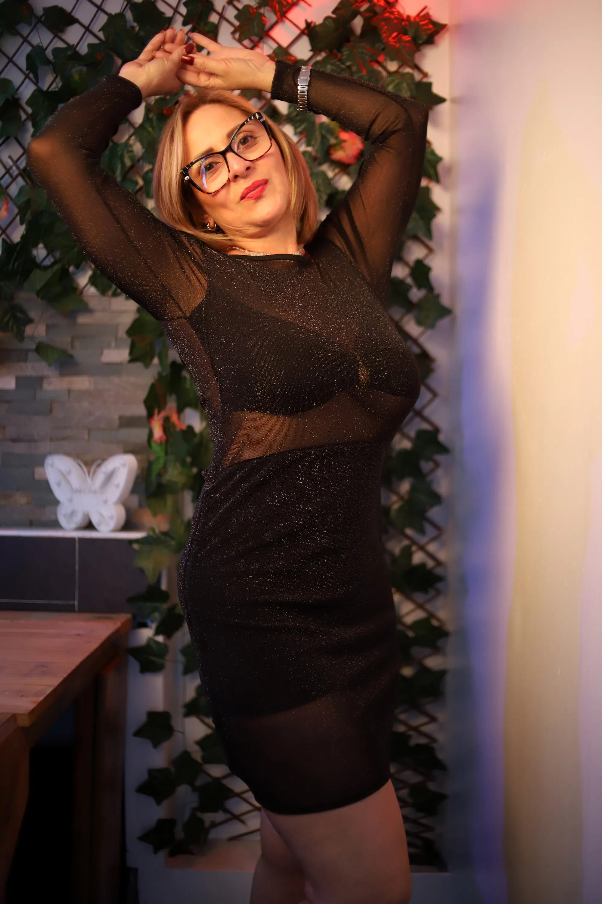 Live sex webcam photo for JaneeTurner #7912107
