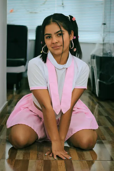 Live sex webcam photo for SaraStephen #2704920