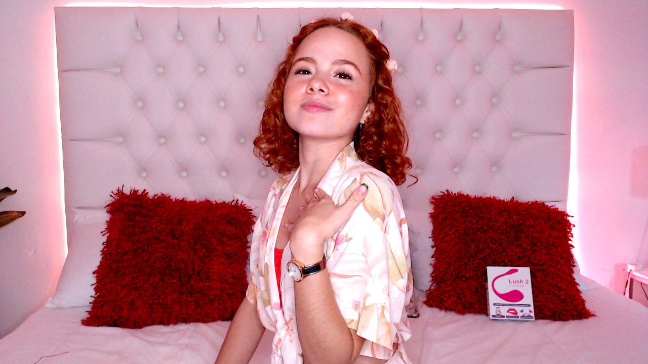 Live sex webcam photo for SAMANTHAGREEY #8068482