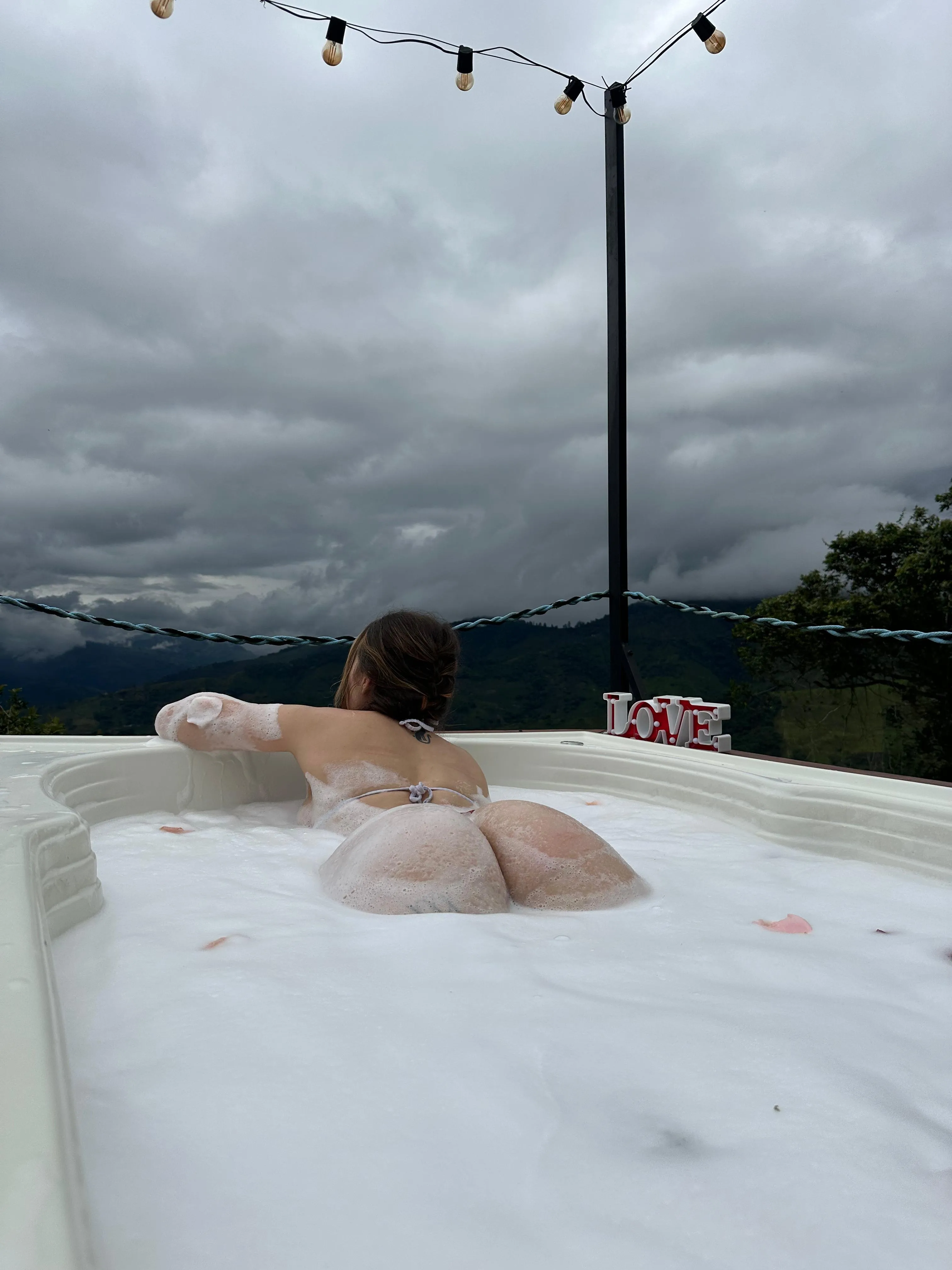 Live sex webcam photo for RachelHawkiins #7865927