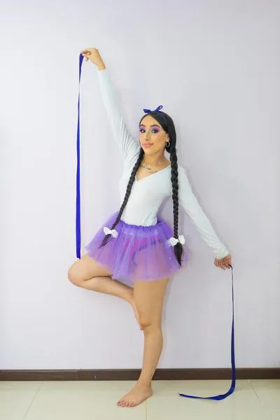 Live sex webcam photo for GabbyBrunete #2851319