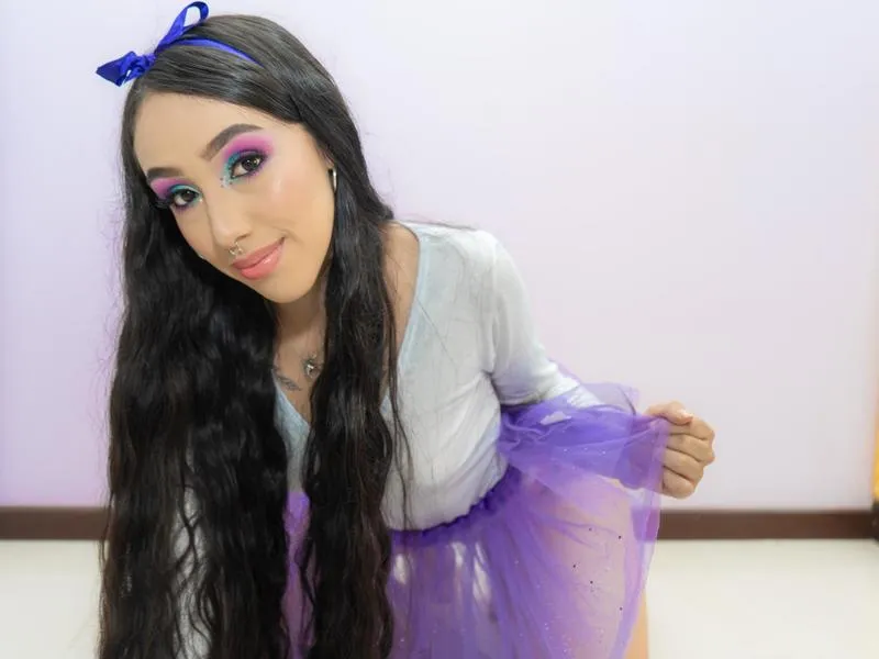 Live sex webcam photo for GabbyBrunete #2851320