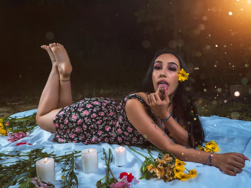 Live sex webcam photo for GabbyBrunete #3411059