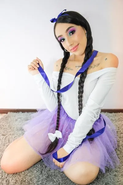 Live sex webcam photo for GabbyBrunete #2851314