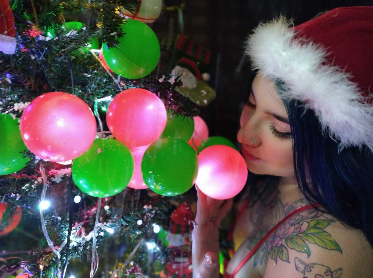 Live sex webcam photo for devablue #7351727