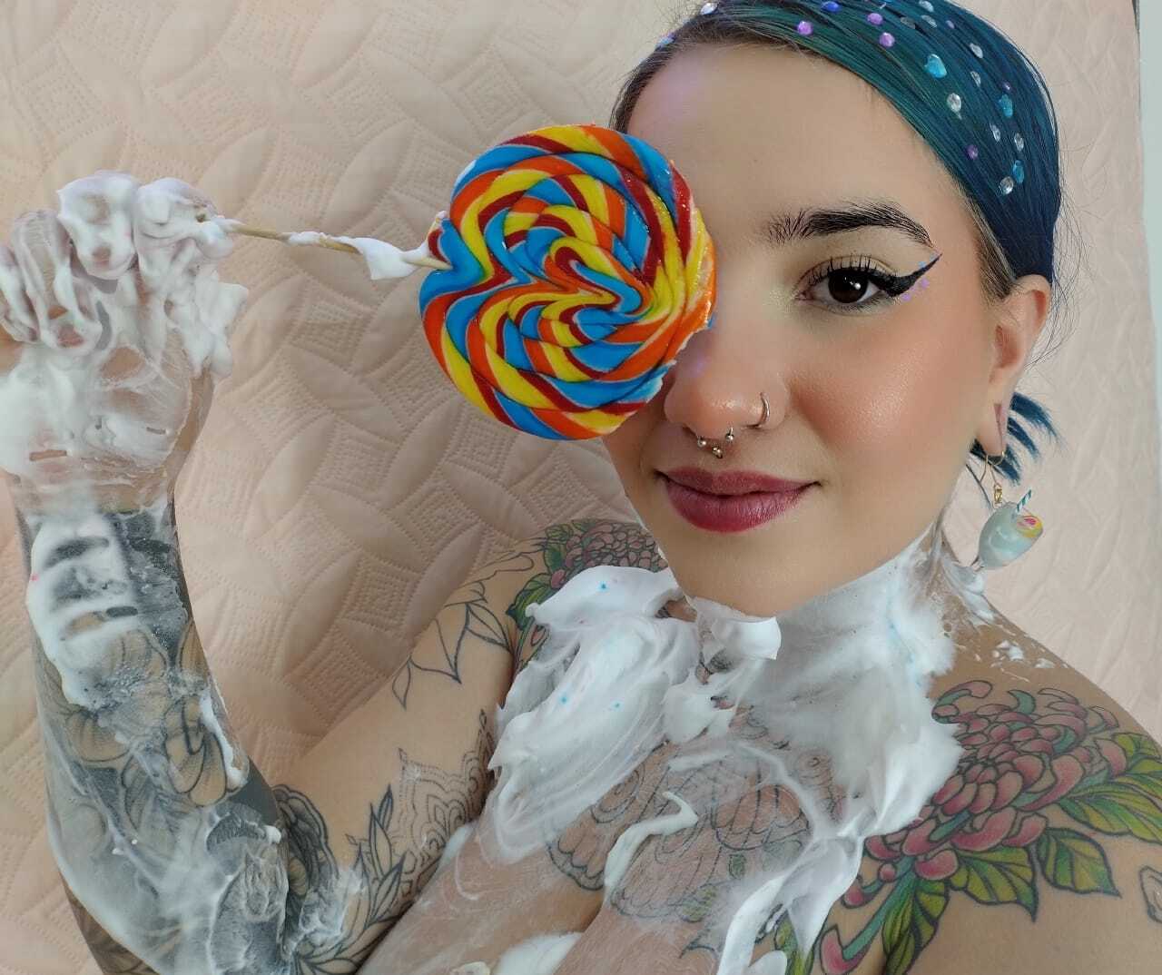 Live sex webcam photo for devablue #7351796