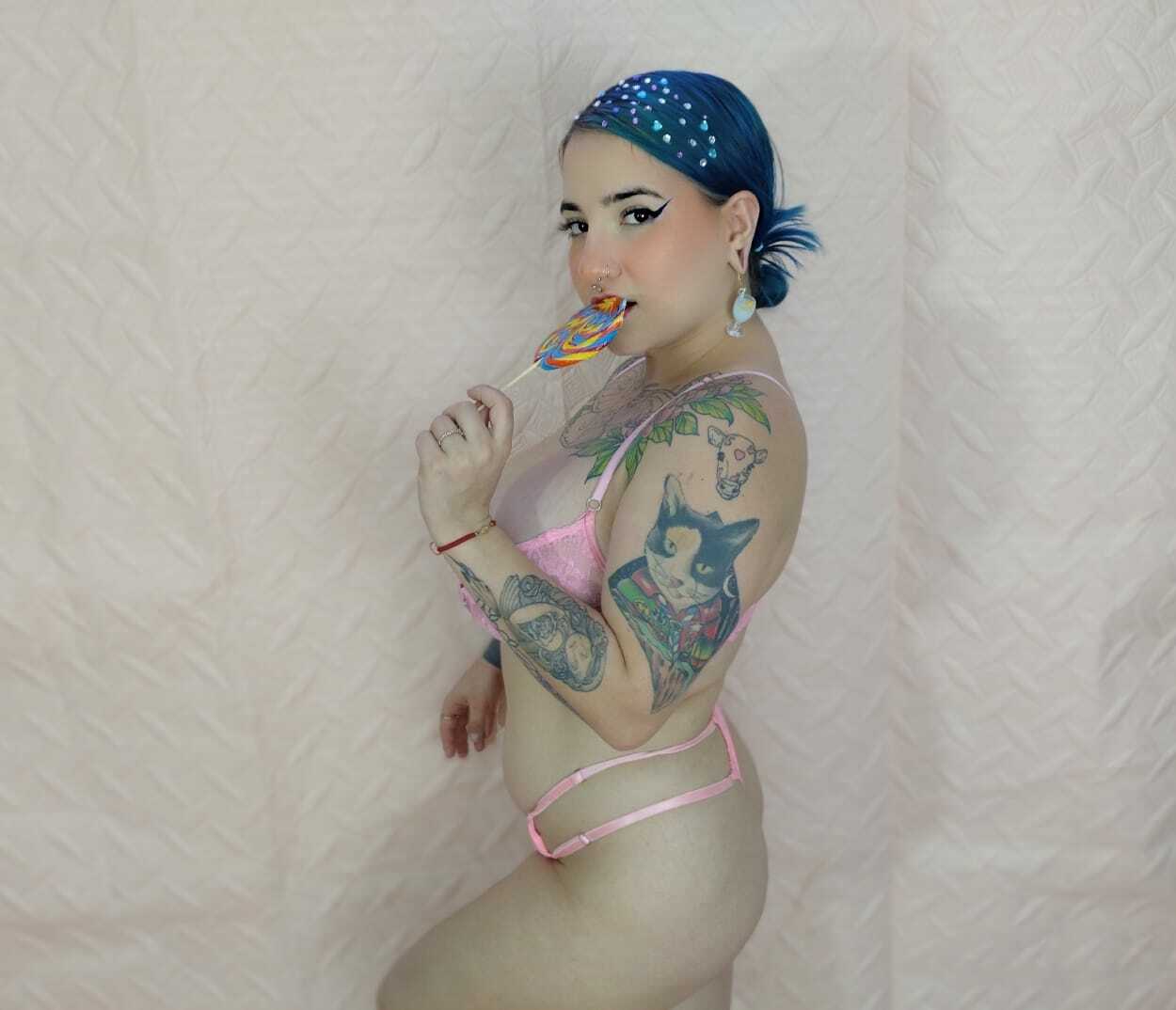 Live sex webcam photo for devablue #7351791