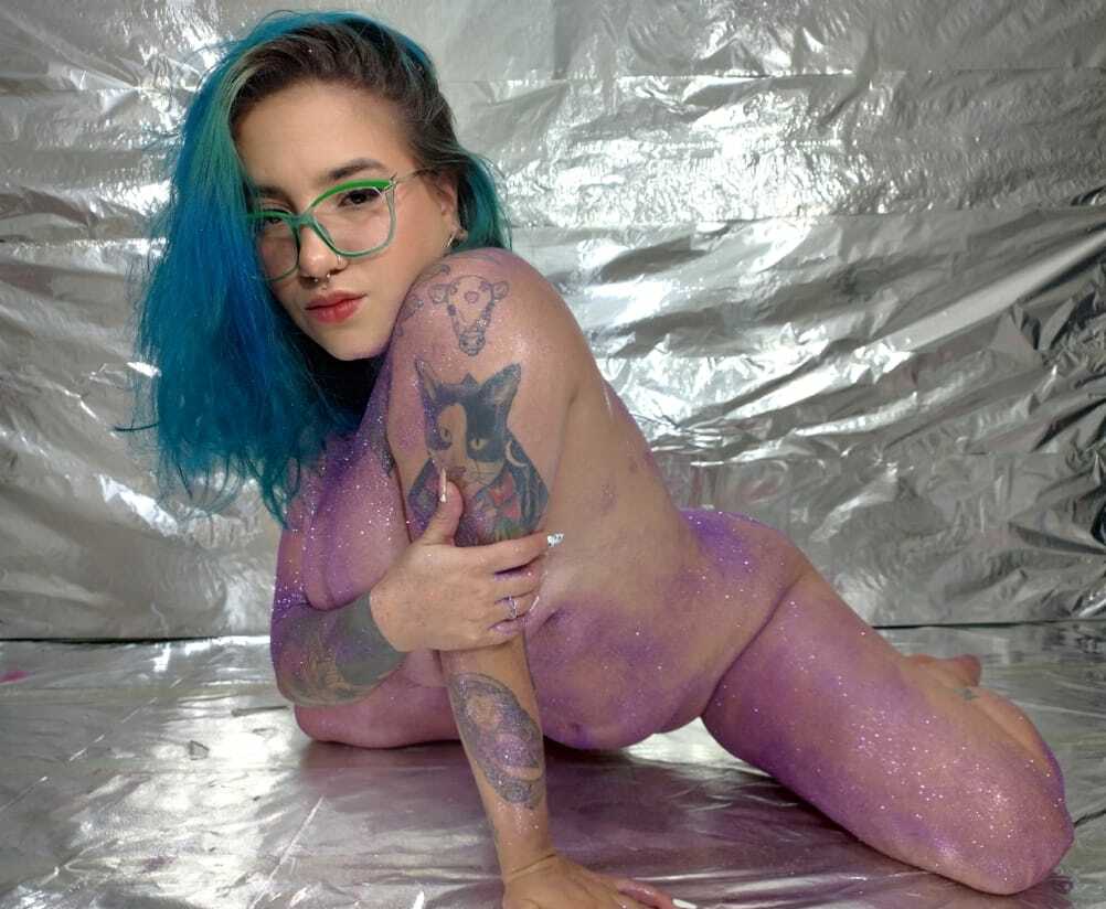 Live sex webcam photo for devablue #7351903