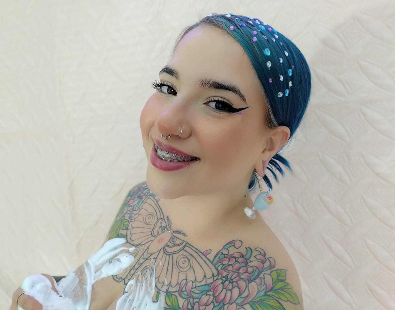 Live sex webcam photo for devablue #7351800