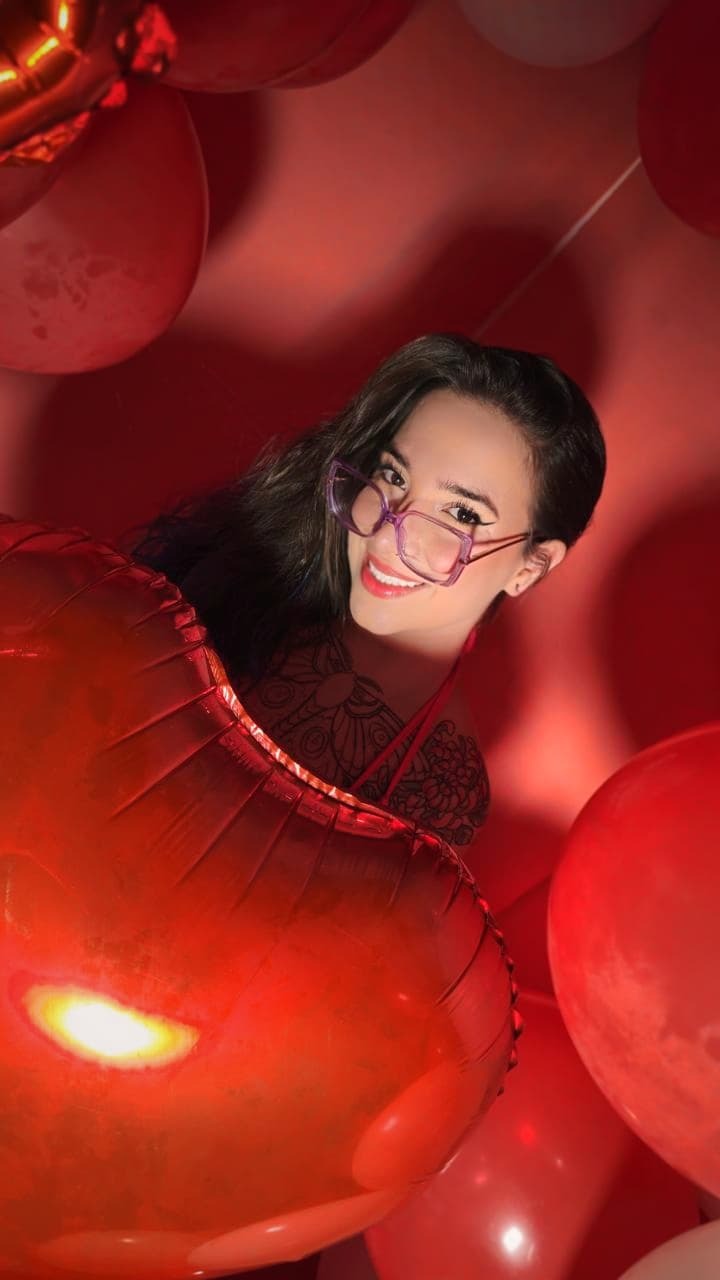 Live sex webcam photo for devablue #8031562