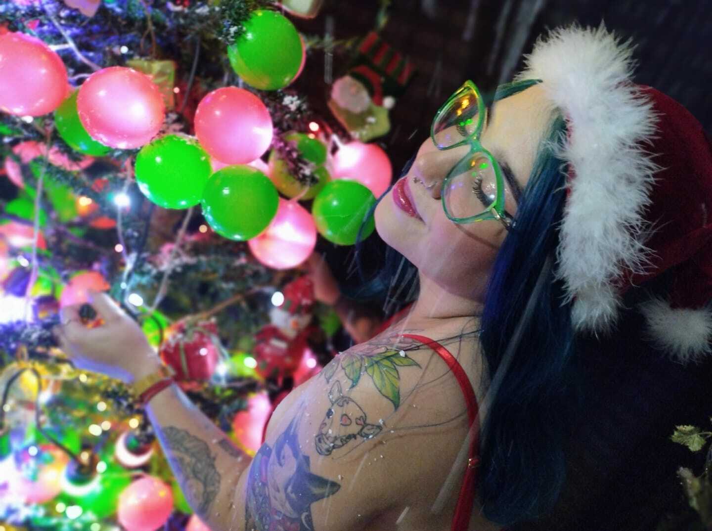 Live sex webcam photo for devablue #7351726