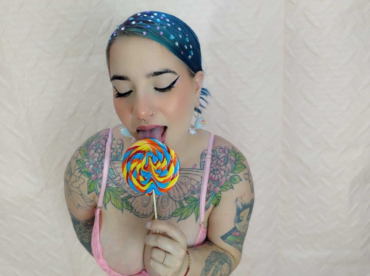 Live sex webcam photo for devablue #7351819