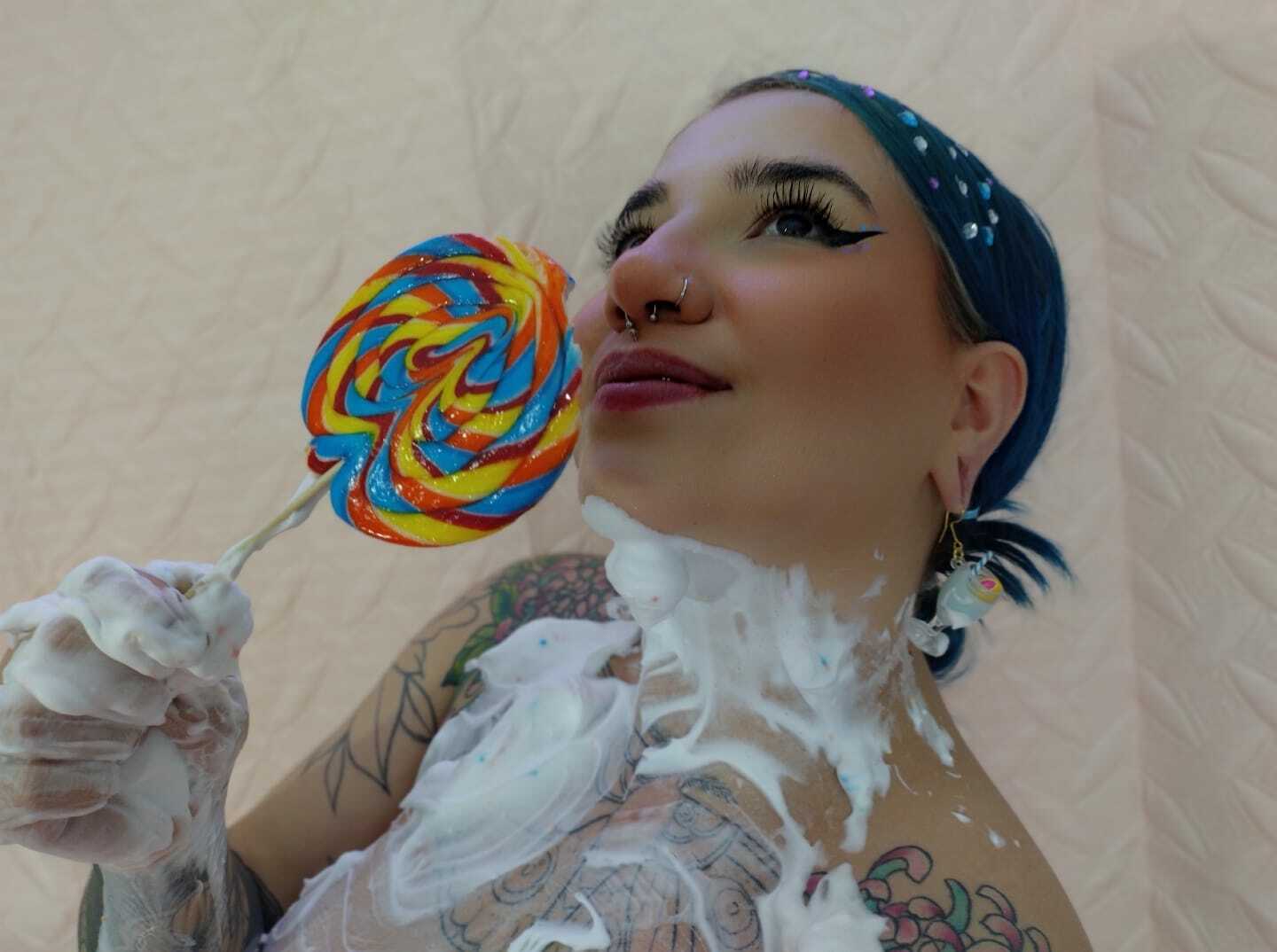 Live sex webcam photo for devablue #7351813