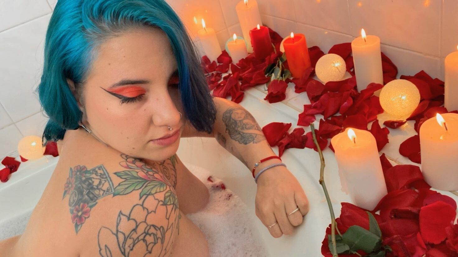 Live sex webcam photo for devablue #7351661