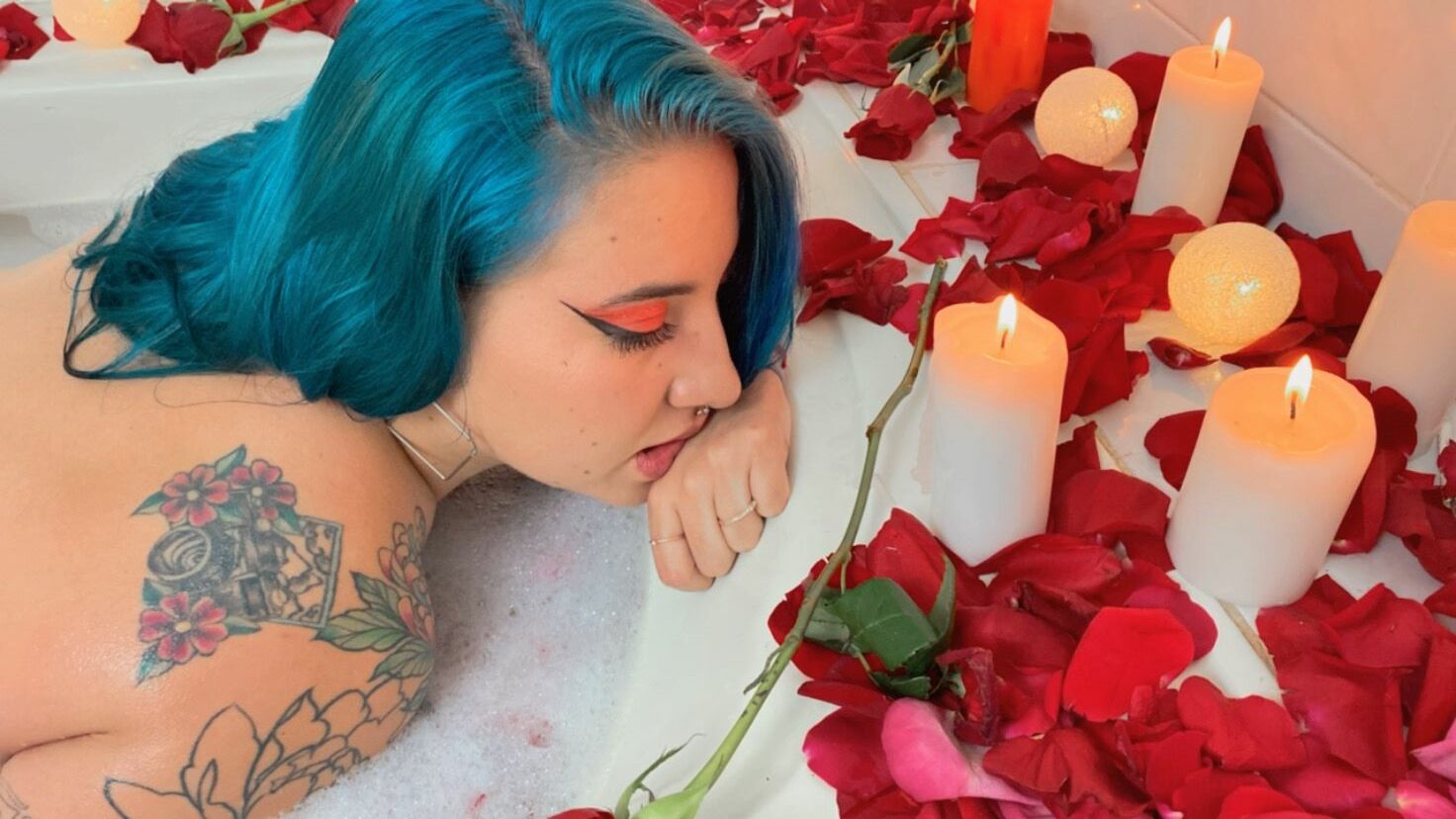 Live sex webcam photo for devablue #7351693