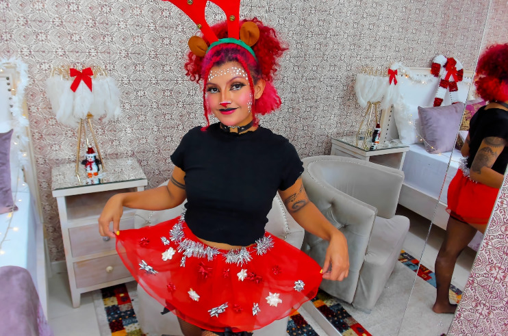 Live sex webcam photo for DannaCooper #2904344