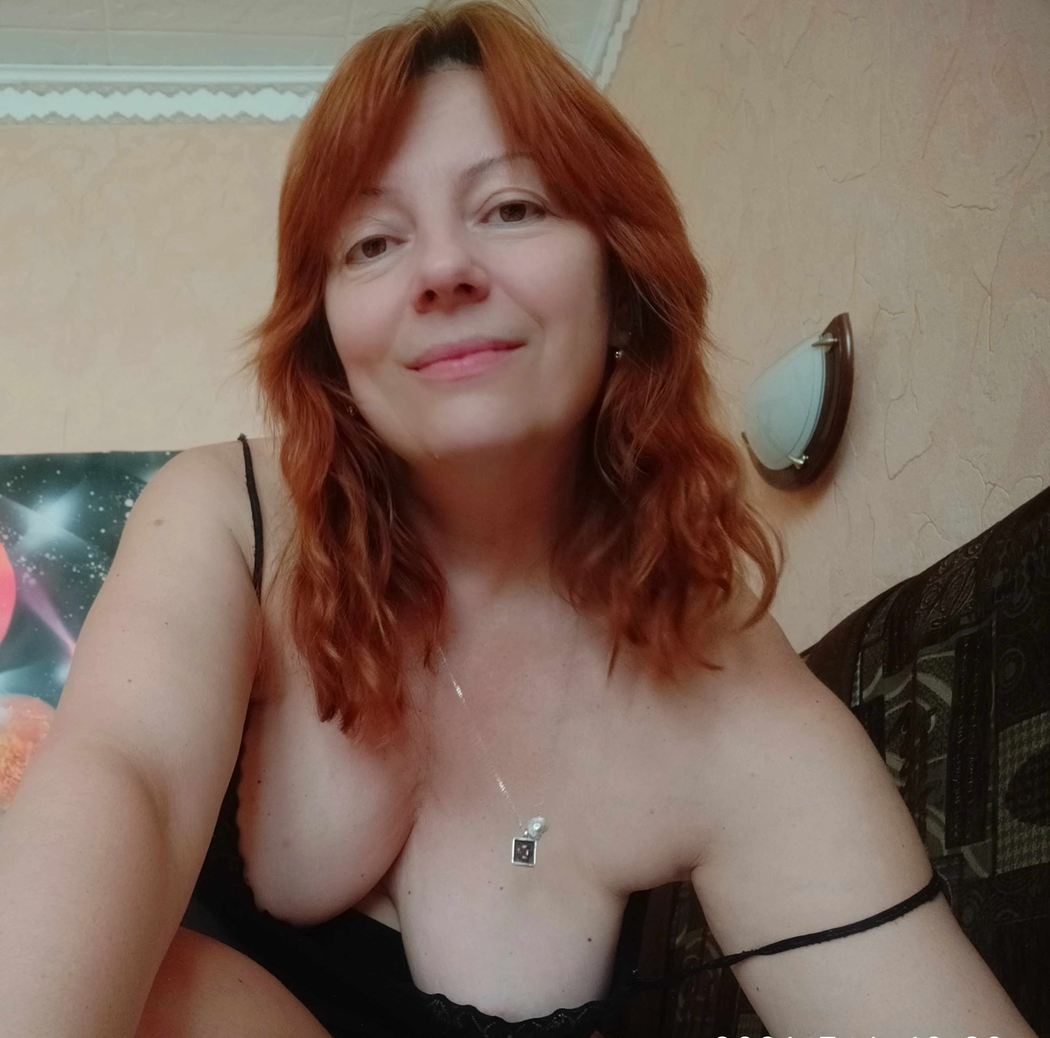 Live sex webcam photo for LoizaShafran #7935014