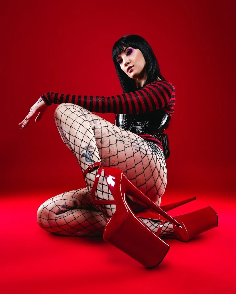 Live sex webcam photo for xkristyleex #8002309