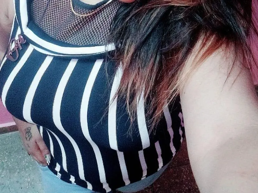 Live sex webcam photo for DheerManisha #2652085