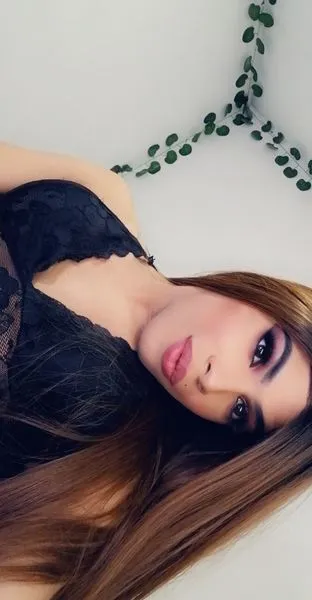 Live sex webcam photo for Roughtsx #2730762