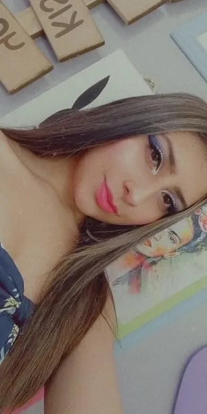 Live sex webcam photo for ElizaHegelman #3023534