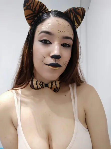 Live sex webcam photo for CiaraKarev #2764959