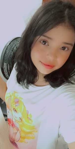 Live sex webcam photo for petitemasmela #2785329