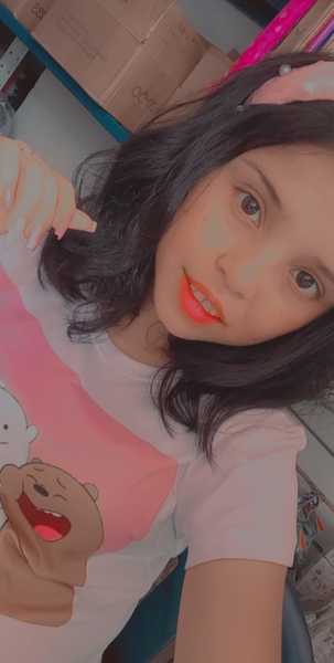 Live sex webcam photo for petitemasmela #2785319