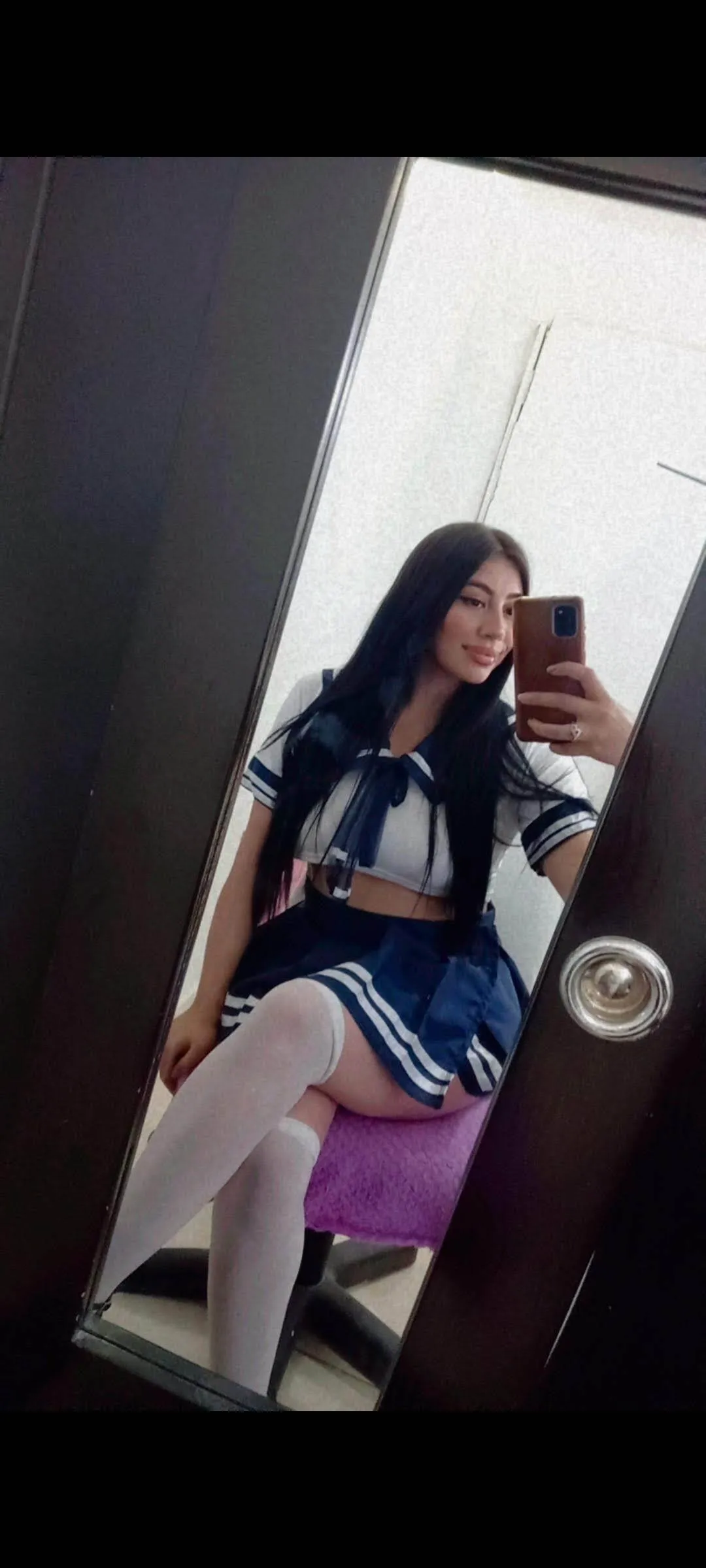 Live sex webcam photo for Mia_Thomsom #7944030