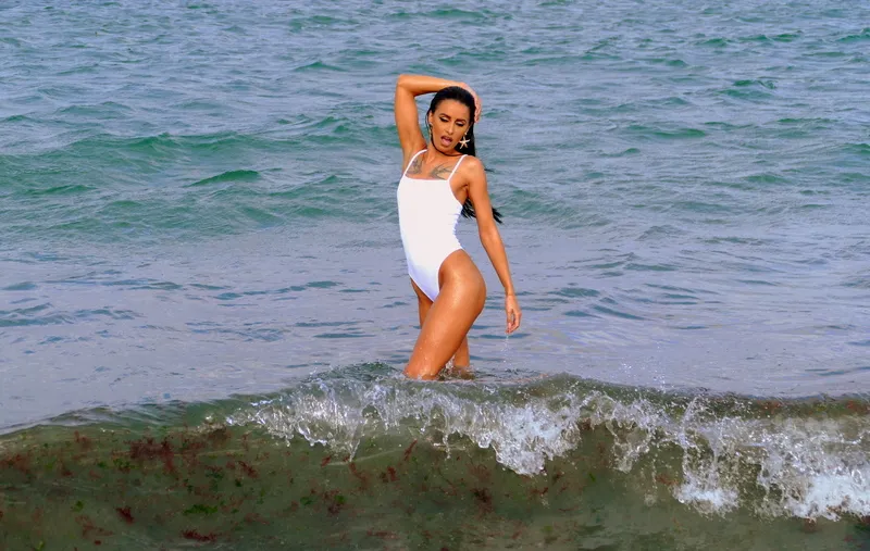 Live sex webcam photo for AwwLoolla #2631007