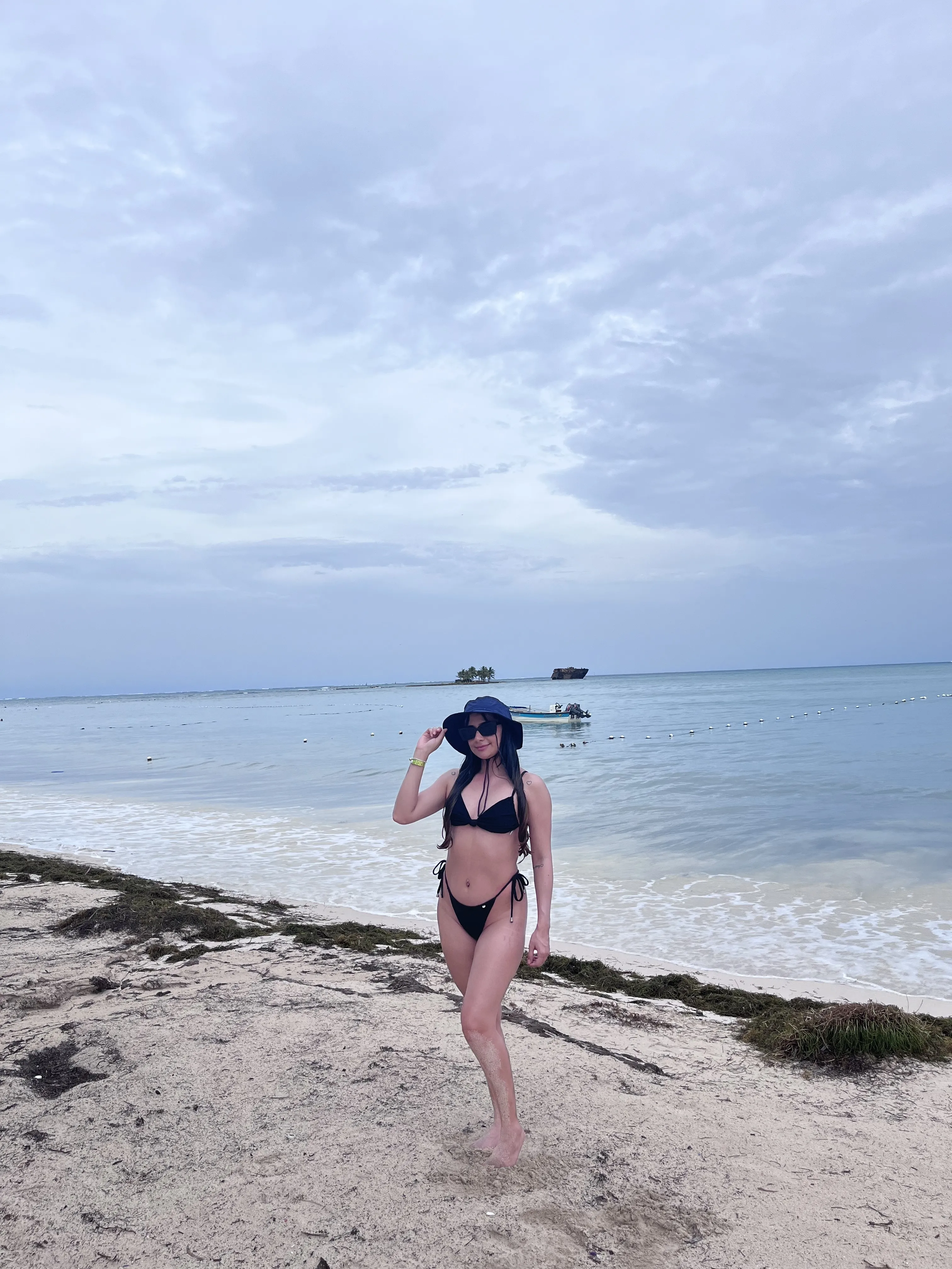 Live sex webcam photo for ArianaDavies #7148403