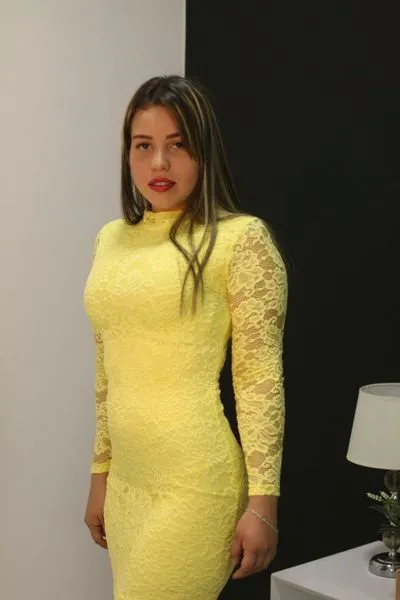 Live sex webcam photo for MartinaYounng #2875048