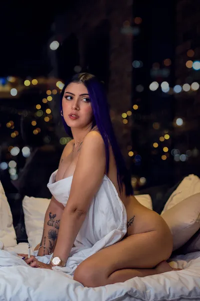 Live sex webcam photo for LorenVegaa #3756173