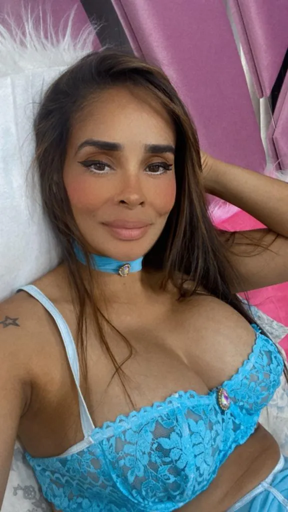 Live sex webcam photo for AlishaCartier #3216164