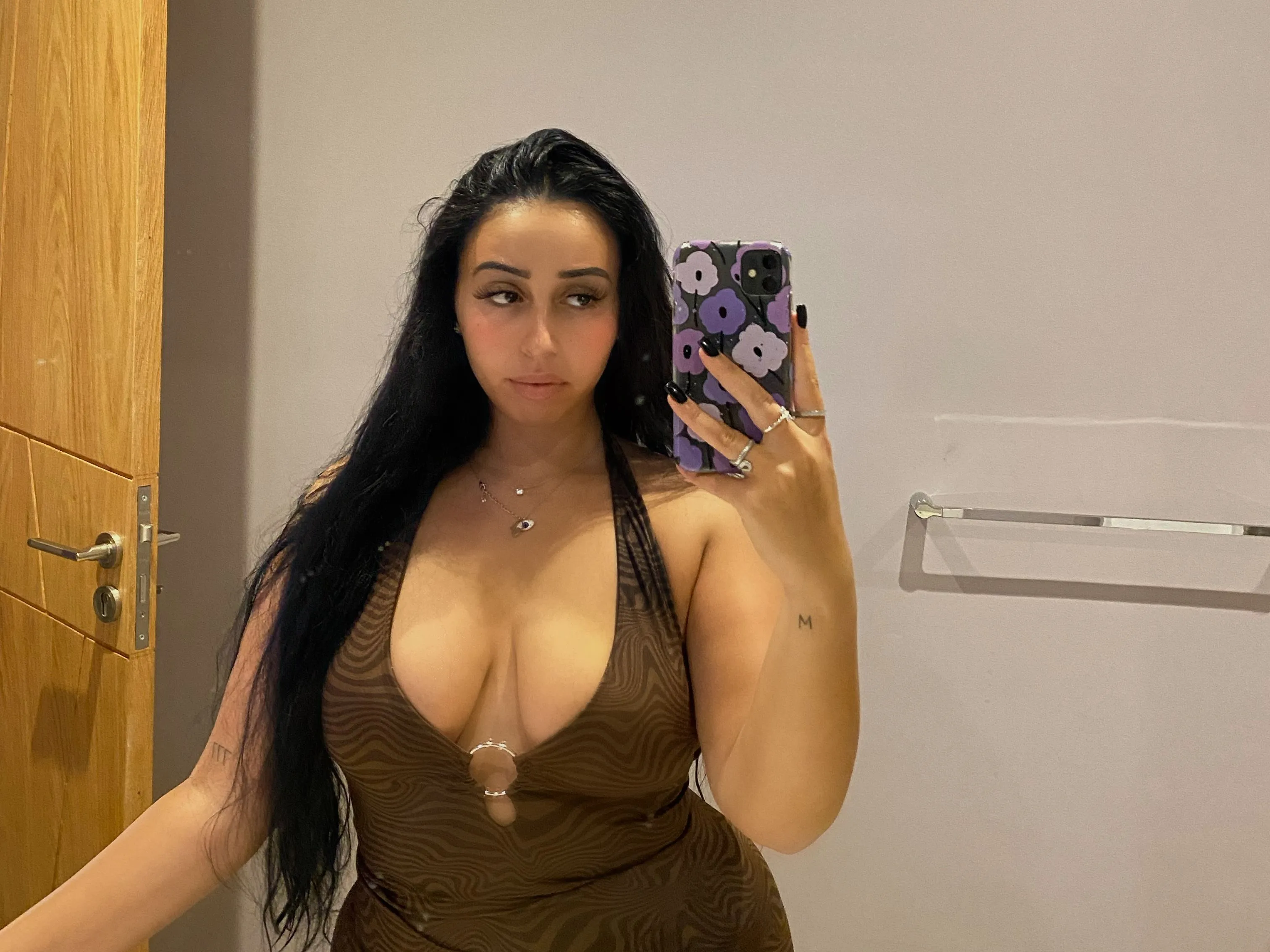 Live sex webcam photo for Jasmineb77 #3281949