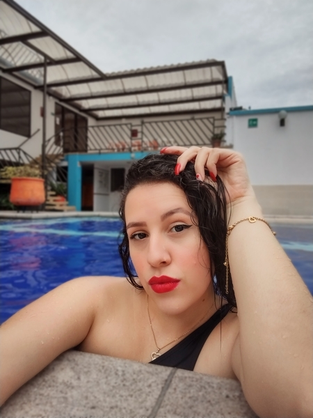 Live sex webcam photo for KamilaLopez #3021132