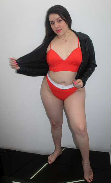 Live sex webcam photo for KamilaLopez #3520399