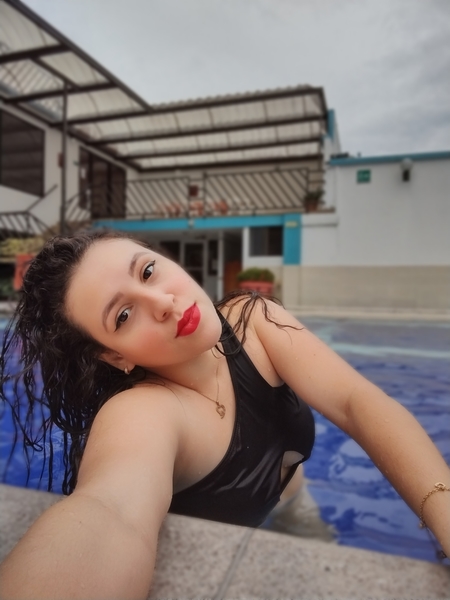 Live sex webcam photo for KamilaLopez #3021134