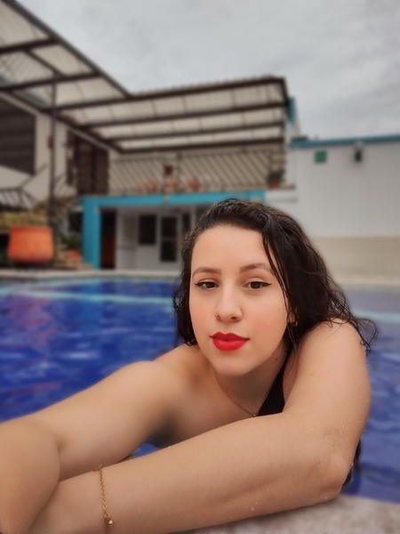 Live sex webcam photo for KamilaLopez #3021139