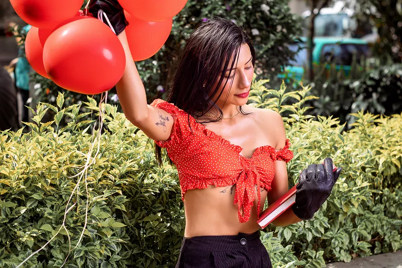 Live sex webcam photo for MiaKlarson #3010139