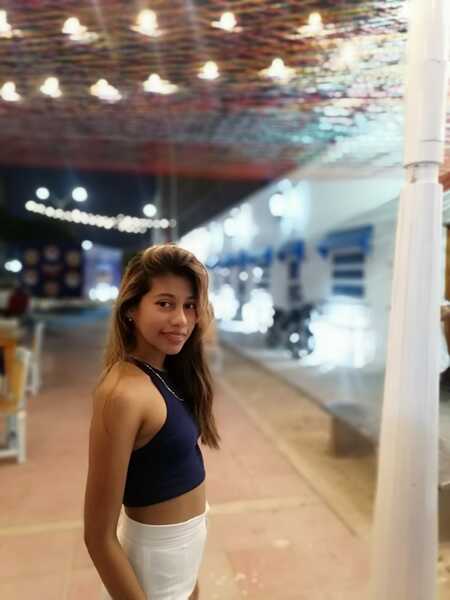 Live sex webcam photo for VivianDerricks #5270316