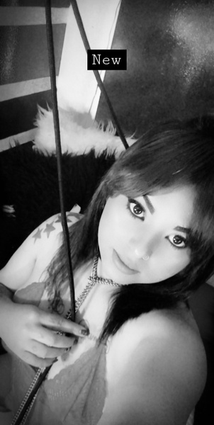 Live sex webcam photo for EMILYDEGRAAF #2889114